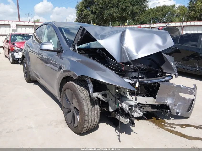 Tesla Model Y All-Wheel Drive/Long Range Launch Series/Premium All-Wheel Drive 2026