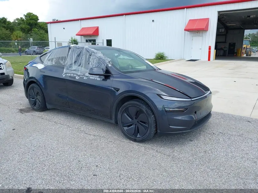 Tesla Model Y Long Range Dual Motor All-Wheel Drive/Long Range Launch Series 2026