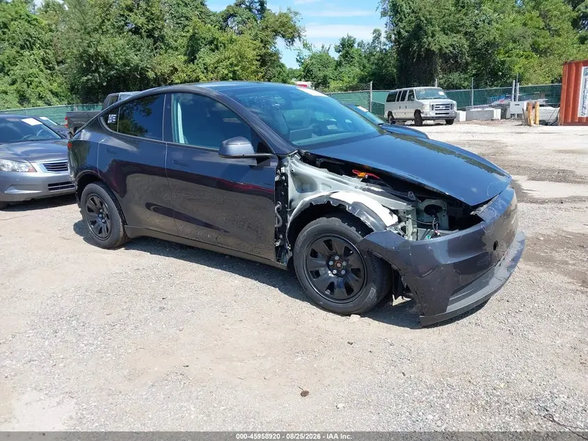 Tesla Model Y All-Wheel Drive/Long Range Launch Series/Premium All-Wheel Drive 2026