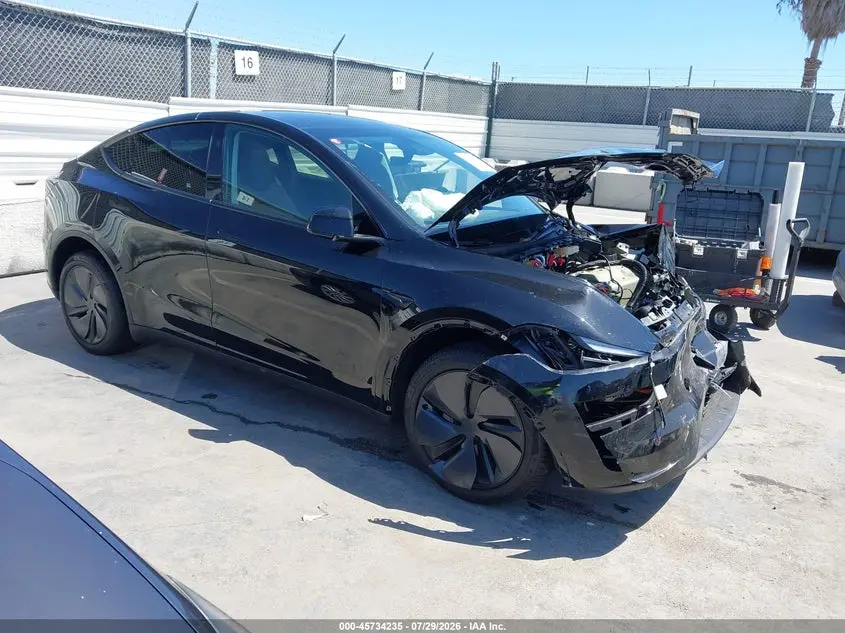 Tesla Model Y All-Wheel Drive/Long Range Launch Series/Premium All-Wheel Drive 2026