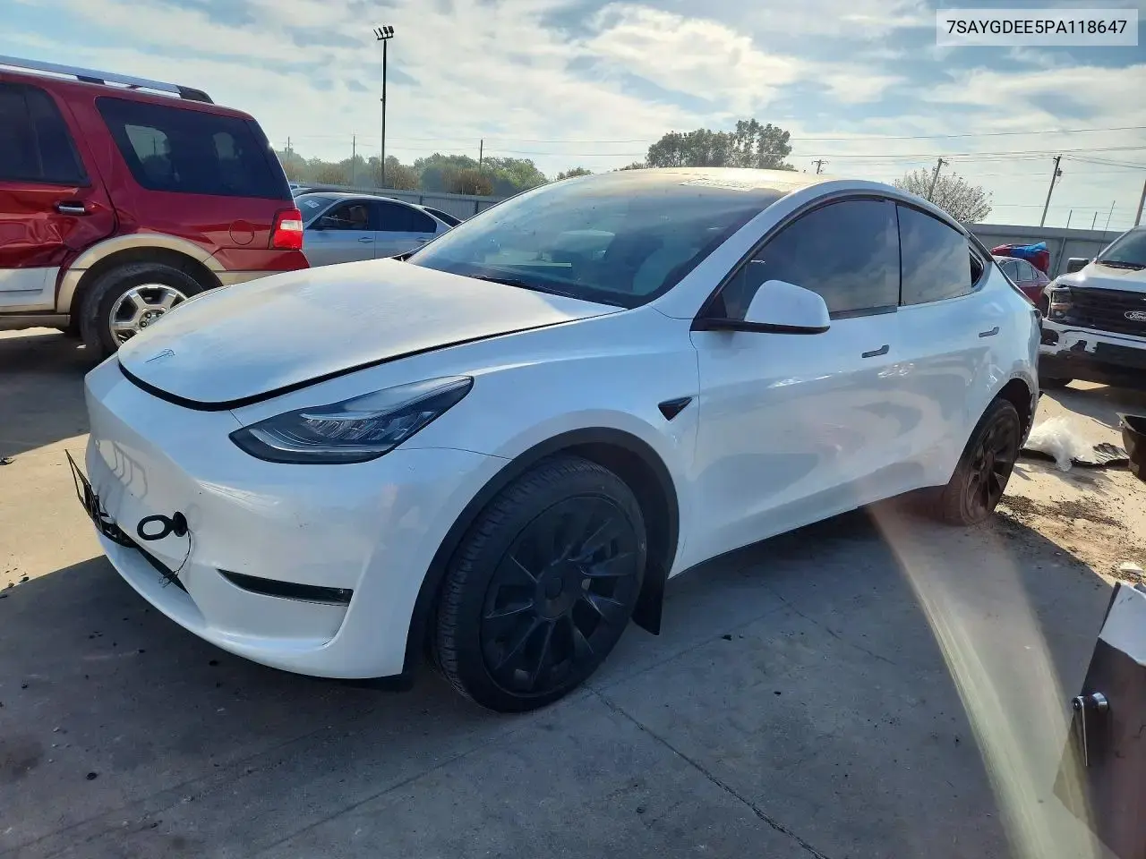 Tesla Model Y 2023