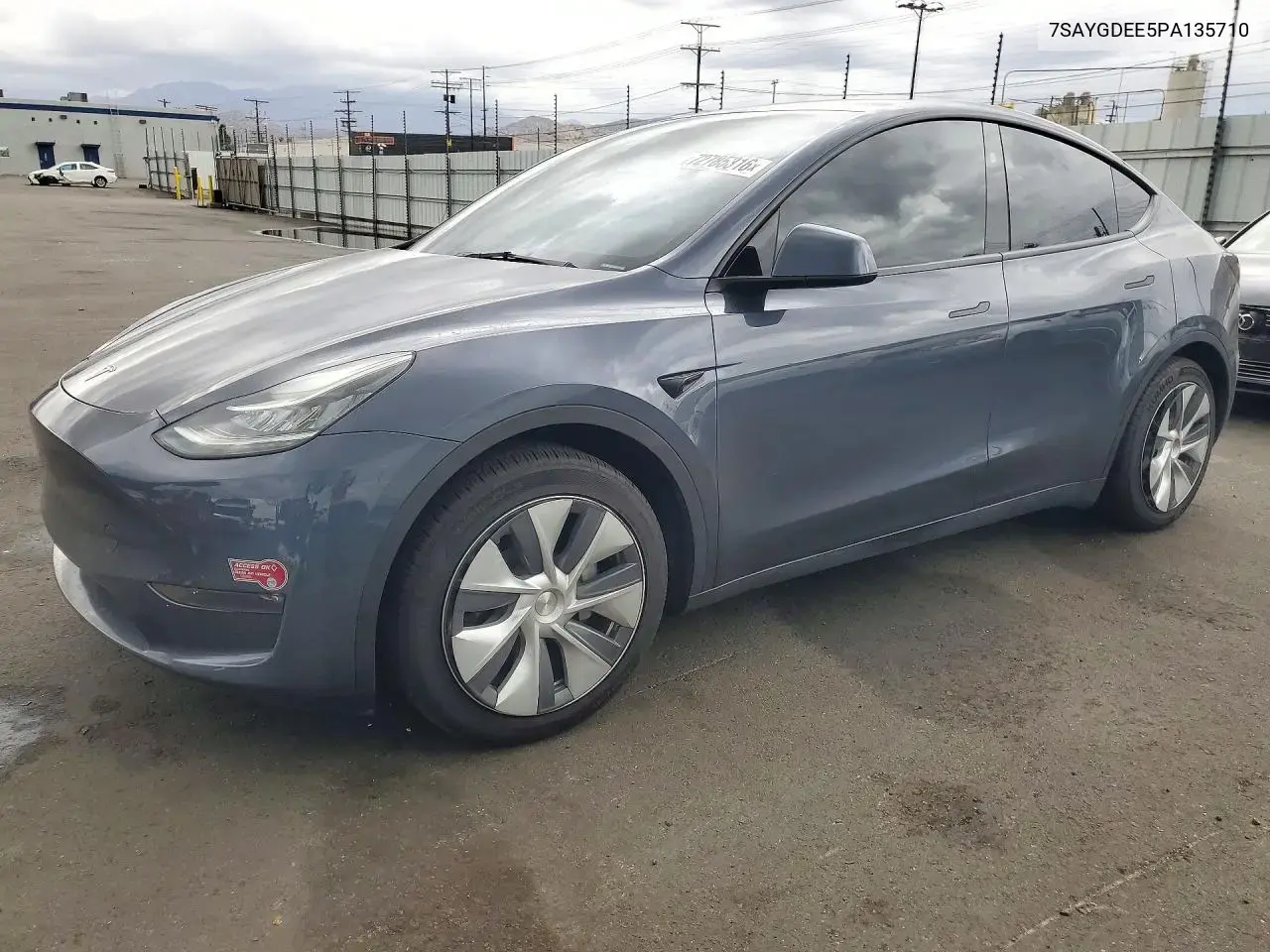 Tesla Model Y 2023