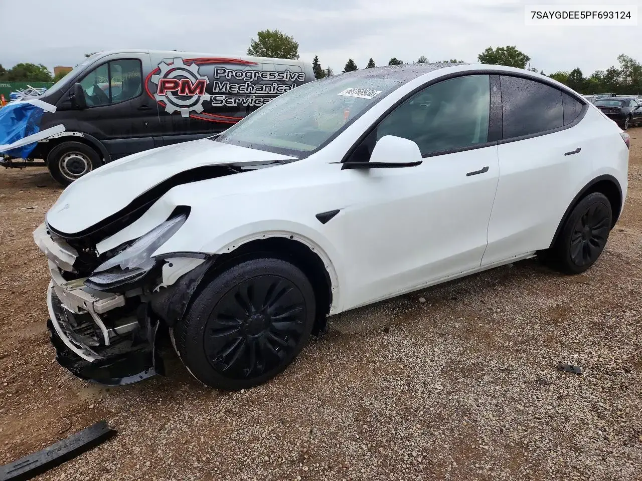 Tesla Model Y 2023