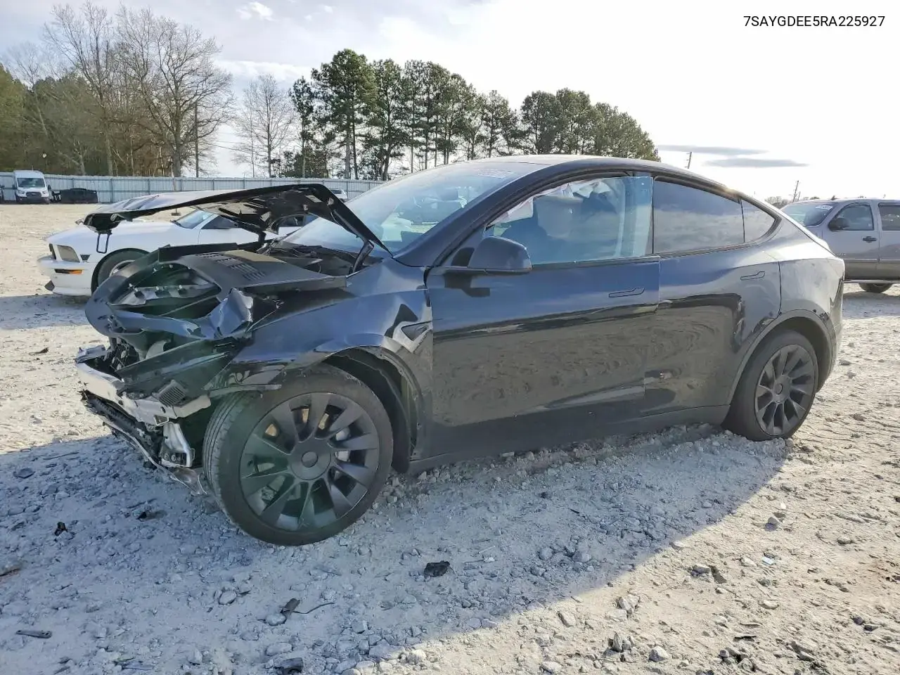 Tesla Model Y 2024