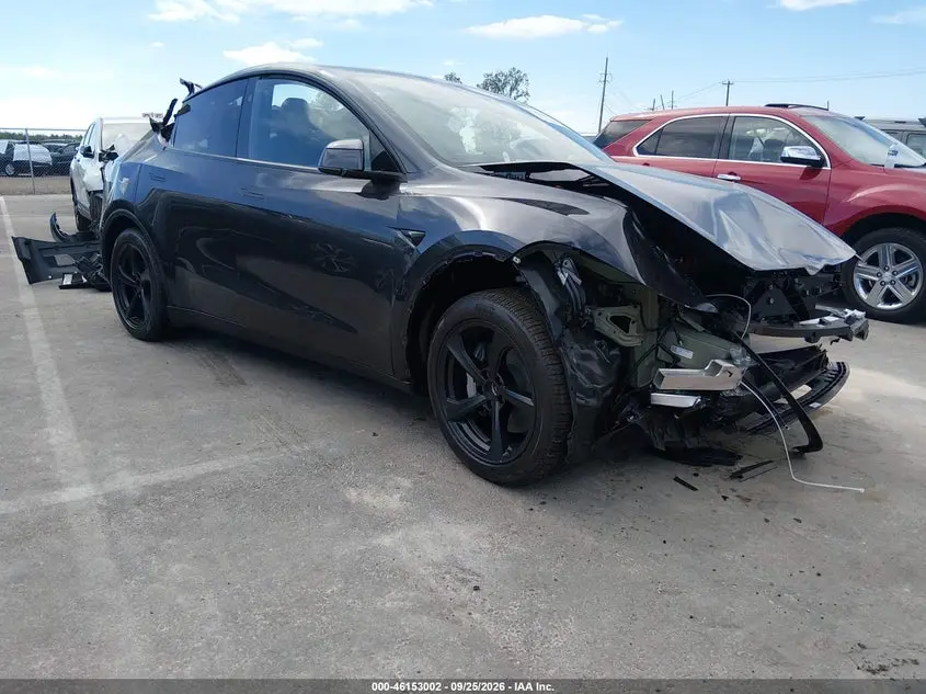 Tesla Model Y All-Wheel Drive/Long Range Launch Series/Premium All-Wheel Drive 2026