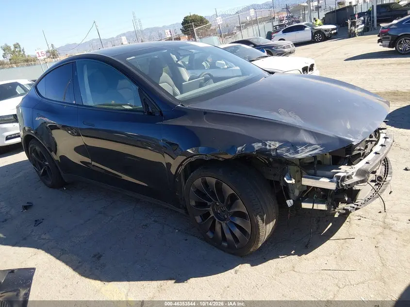 Tesla Model Y All-Wheel Drive/Long Range Launch Series/Premium All-Wheel Drive 2026