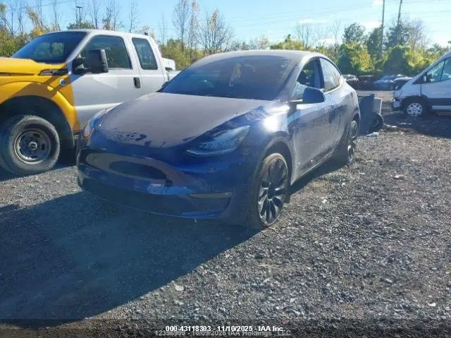 Tesla Model Y Long Range Dual Motor All-Wheel Drive 2022