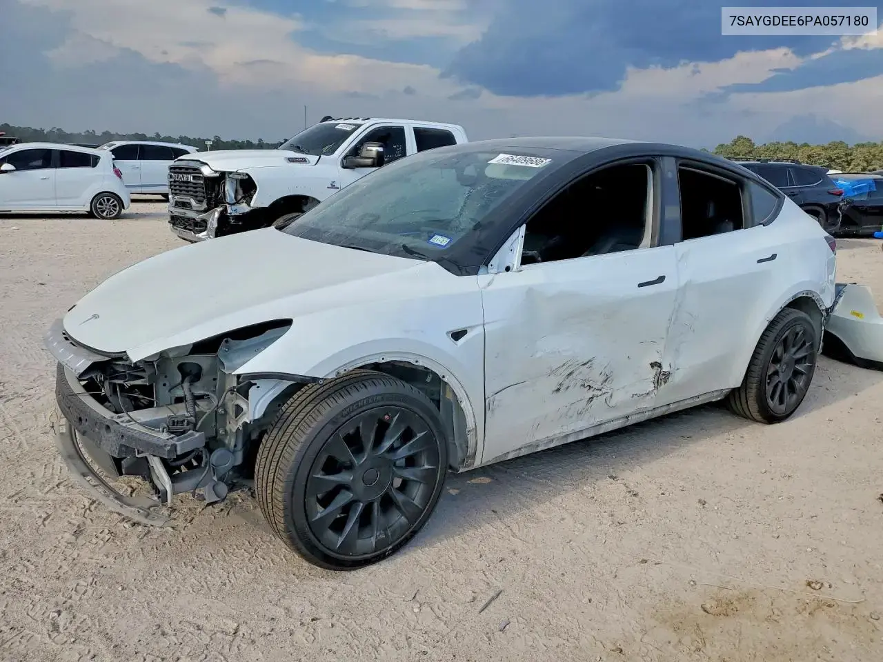 Tesla Model Y 2023