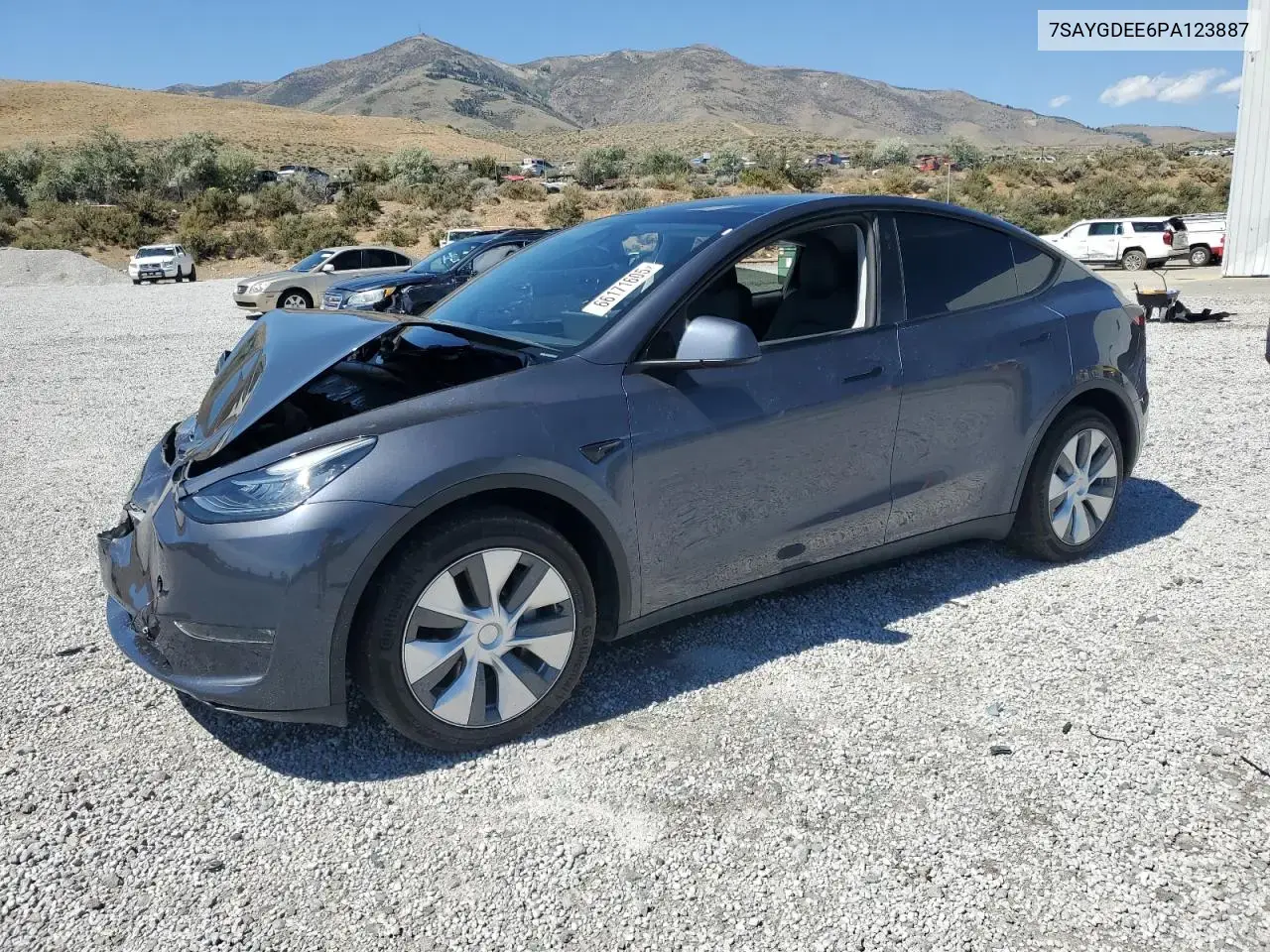 Tesla Model Y 2023