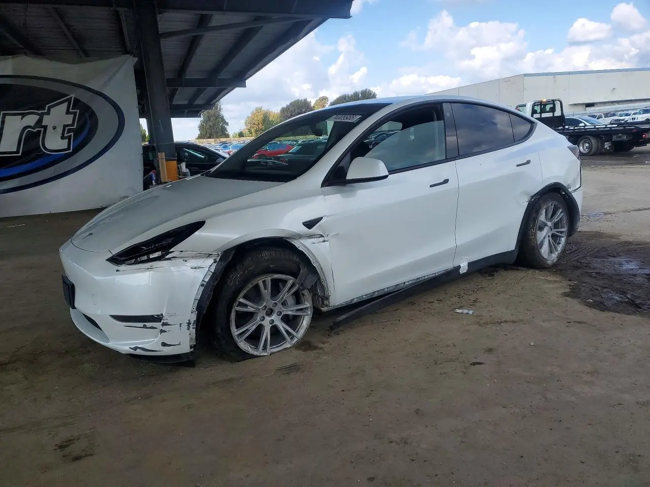 Tesla Model Y 2023