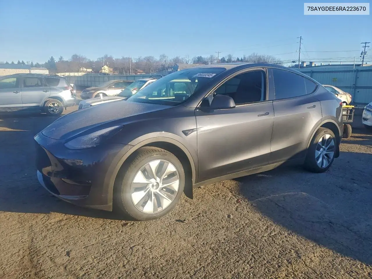 Tesla Model Y 2024