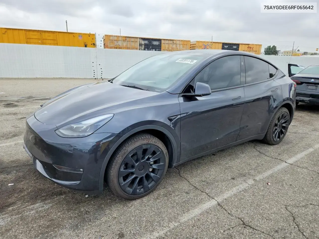 Tesla Model Y 2024