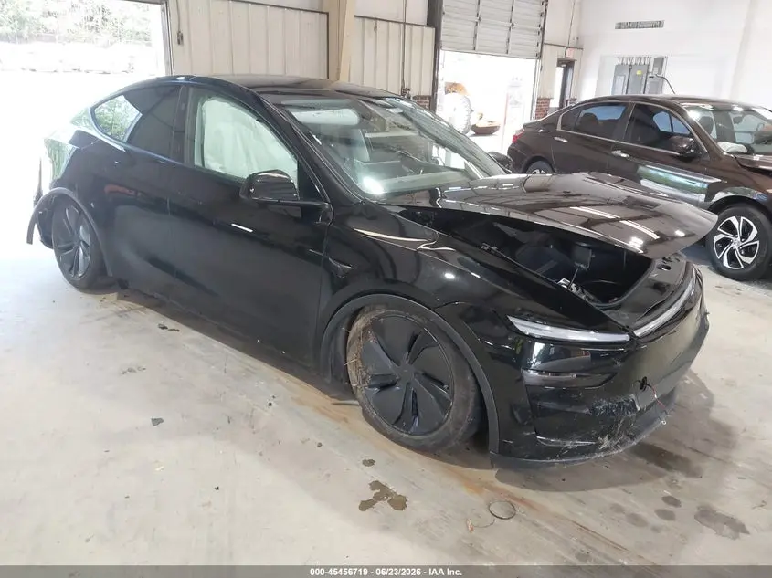 Tesla Model Y All-Wheel Drive/Long Range Launch Series/Premium All-Wheel Drive 2026