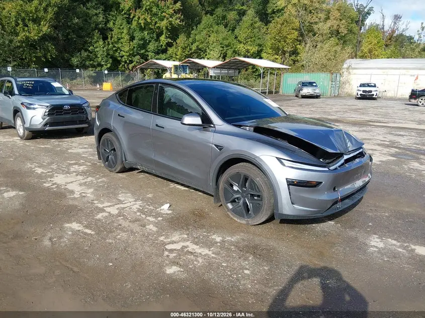 Tesla Model Y All-Wheel Drive/Long Range Launch Series/Premium All-Wheel Drive 2026