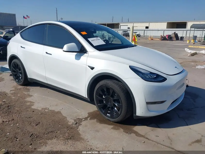 Tesla Model Y Awd/Long Range Dual Motor All-Wheel Drive 2023