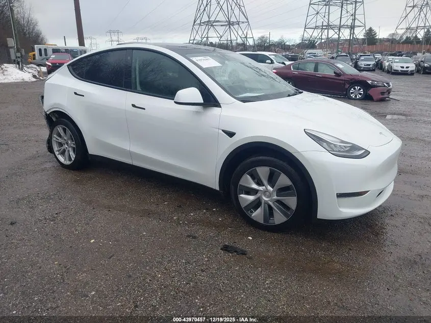 Tesla Model Y 2023