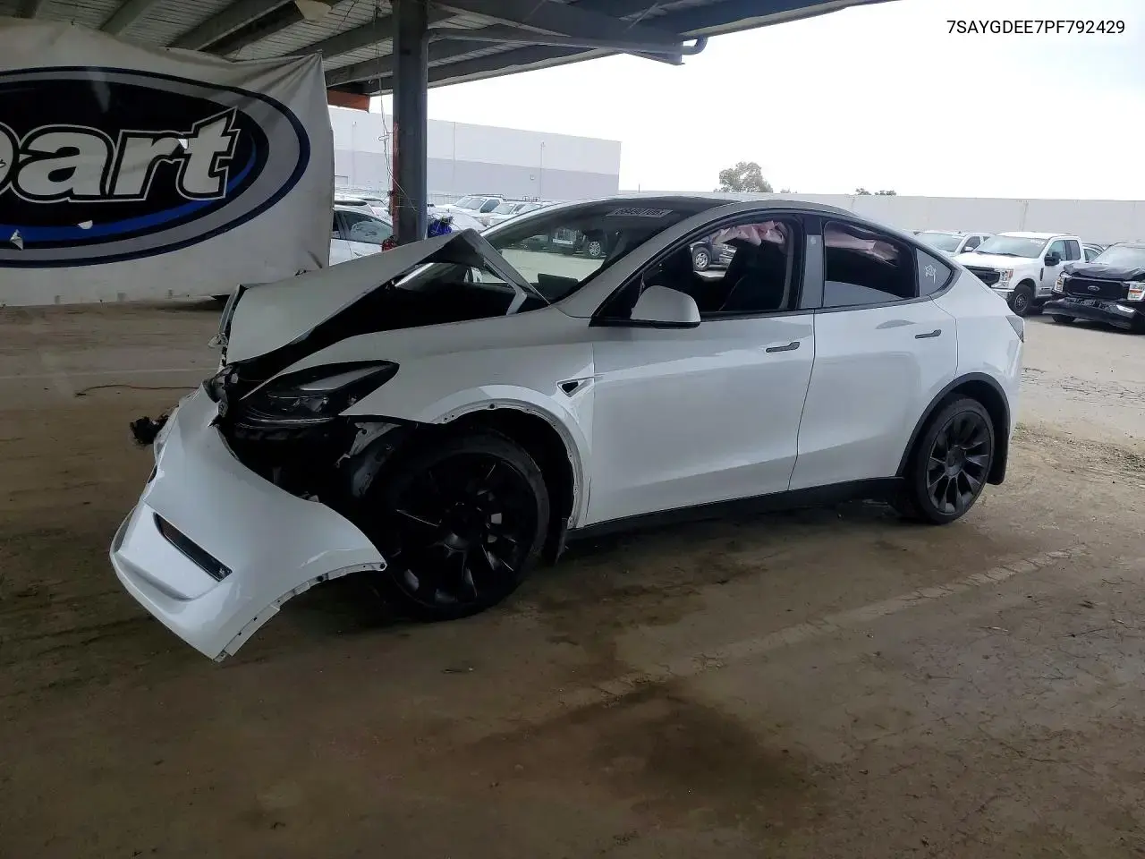Tesla Model Y 2023