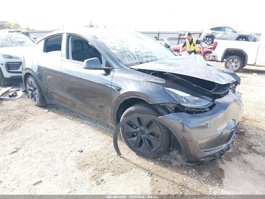 Tesla Model Y Long Range Dual Motor All-Wheel Drive 2024