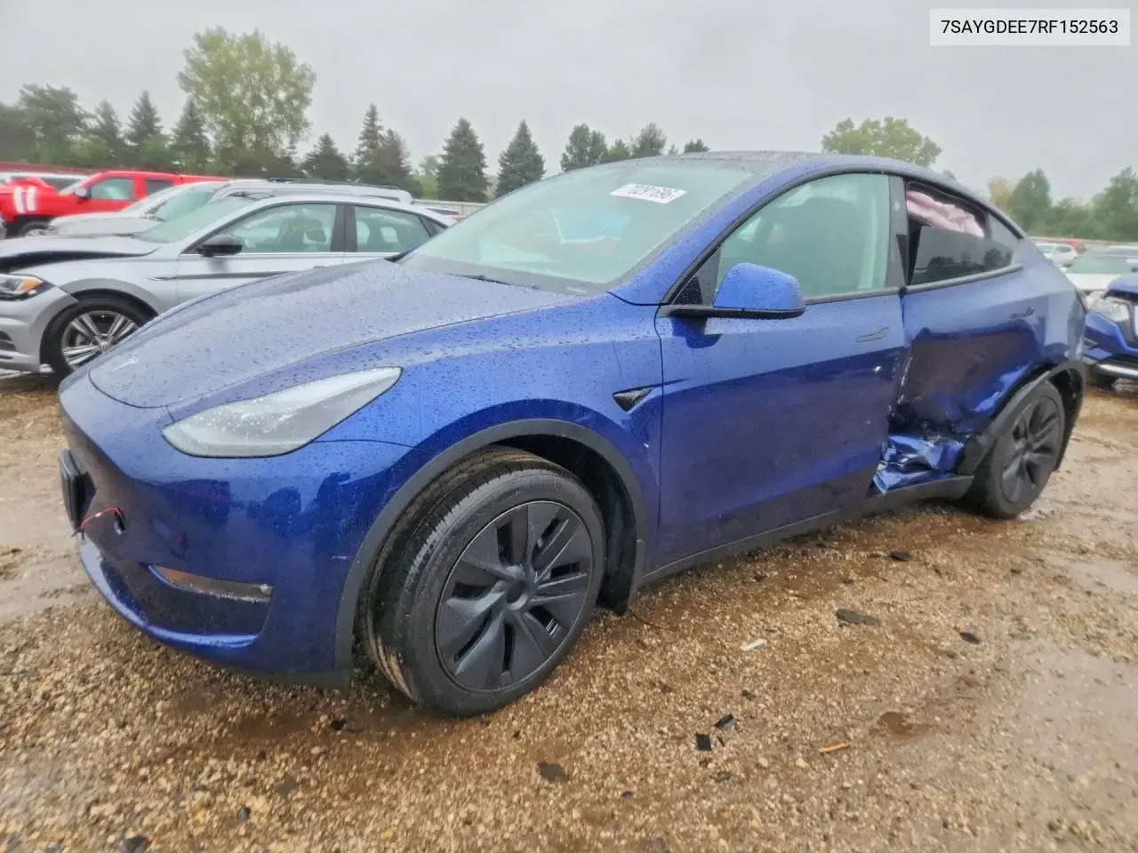 Tesla Model Y 2024