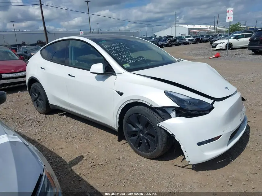 Tesla Model Y Long Range 2025
