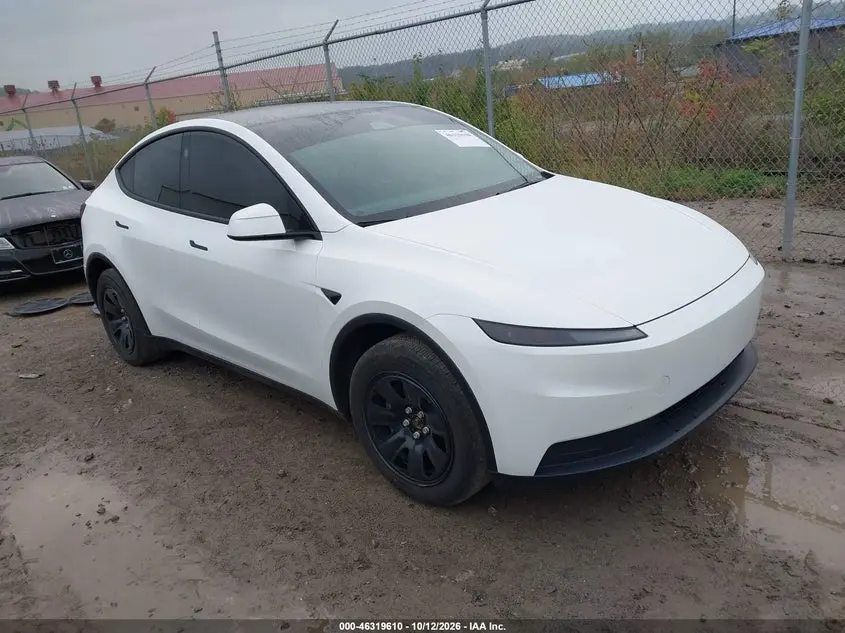 Tesla Model Y All-Wheel Drive/Long Range Launch Series/Premium All-Wheel Drive 2026