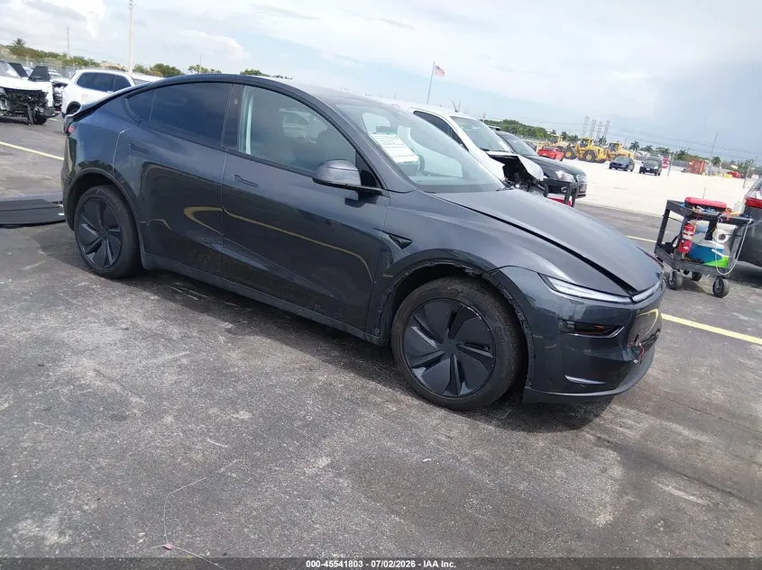 Tesla Model Y All-Wheel Drive/Long Range Launch Series/Premium All-Wheel Drive 2026
