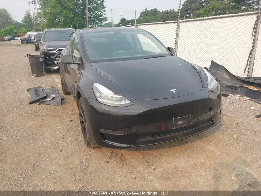 Tesla Model Y 2022