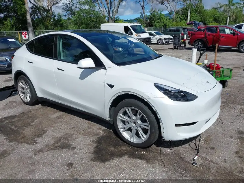 Tesla Model Y Awd/Long Range Dual Motor All-Wheel Drive 2023
