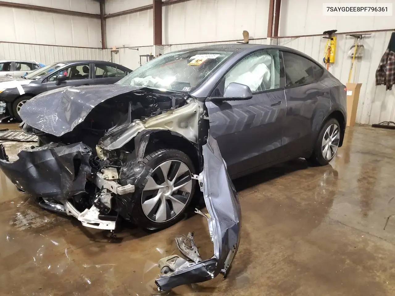 Tesla Model Y 2023