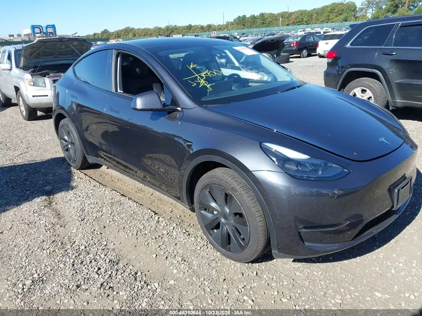 Tesla Model Y Long Range Dual Motor All-Wheel Drive 2025