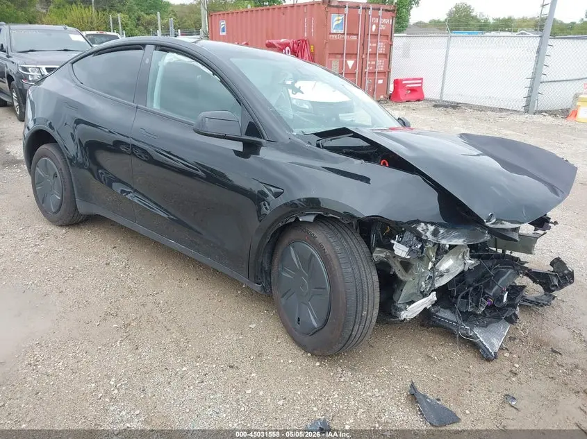 Tesla Model Y All-Wheel Drive/Long Range Launch Series/Premium All-Wheel Drive 2026