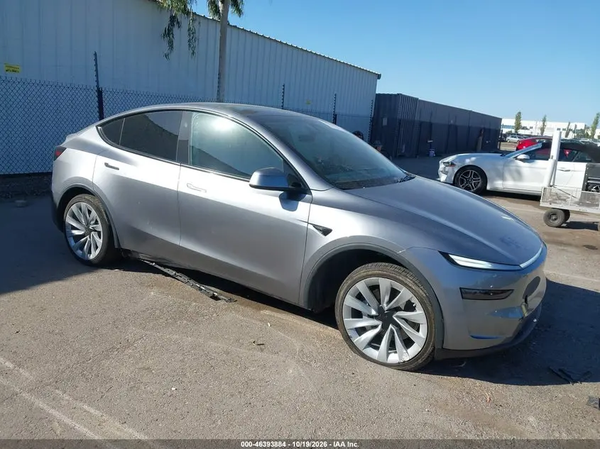 Tesla Model Y All-Wheel Drive/Long Range Launch Series/Premium All-Wheel Drive 2026