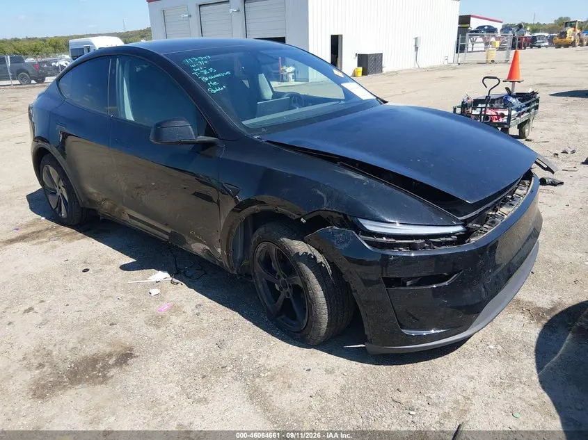 Tesla Model Y All-Wheel Drive/Long Range Launch Series/Premium All-Wheel Drive 2026