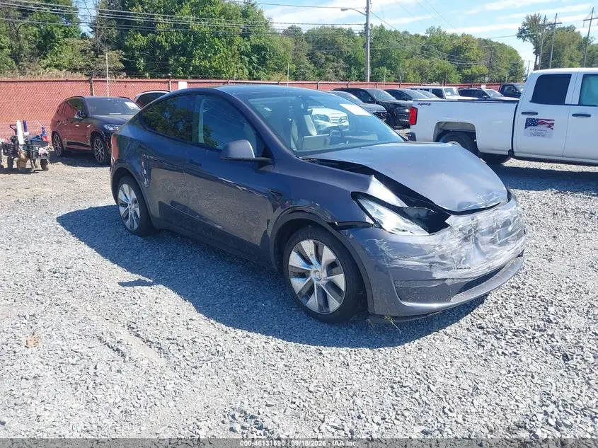 Tesla Model Y Awd/Long Range Dual Motor All-Wheel Drive 2023