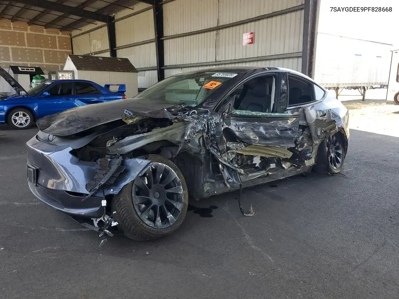 Tesla Model Y 2023