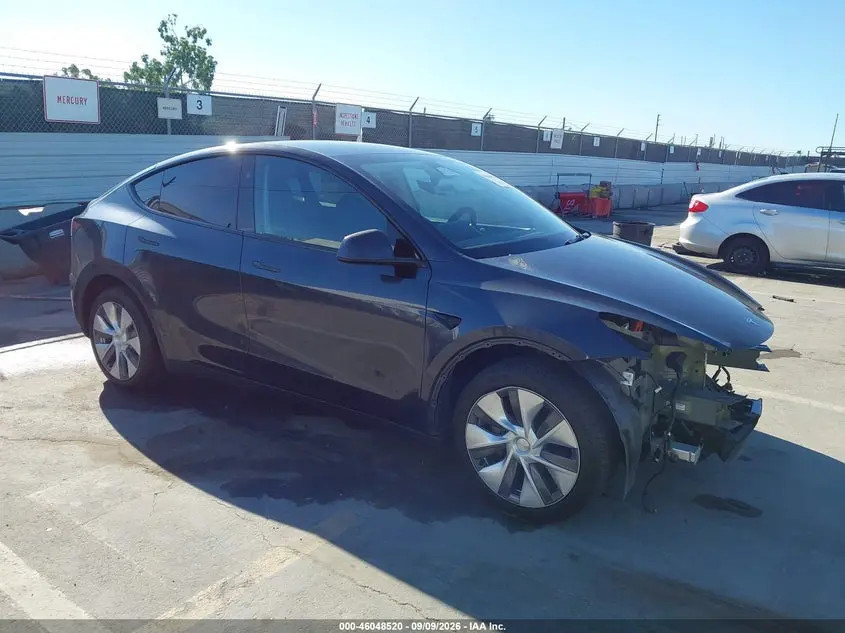Tesla Model Y Long Range Dual Motor All-Wheel Drive 2024