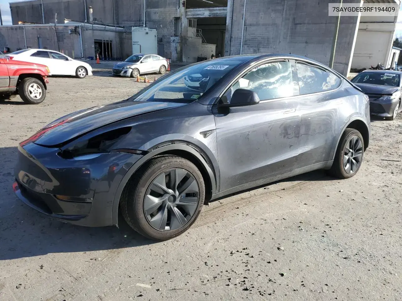 Tesla Model Y 2024
