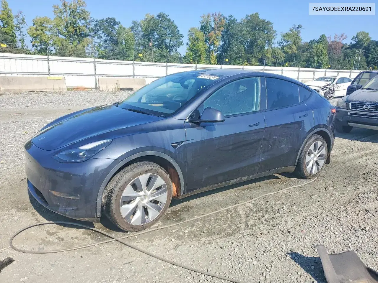Tesla Model Y 2024