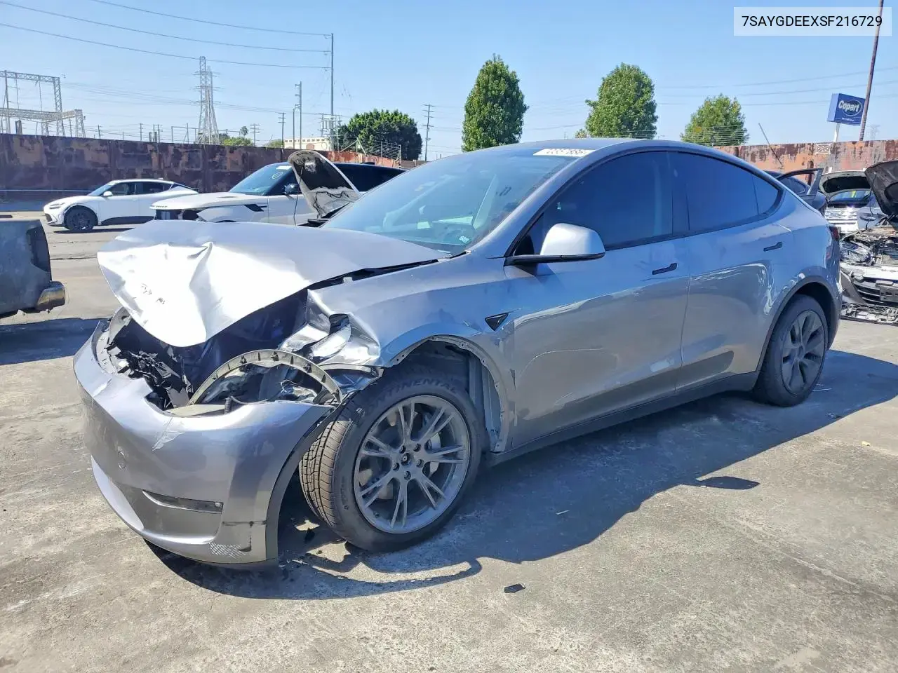 Tesla Model Y 2025