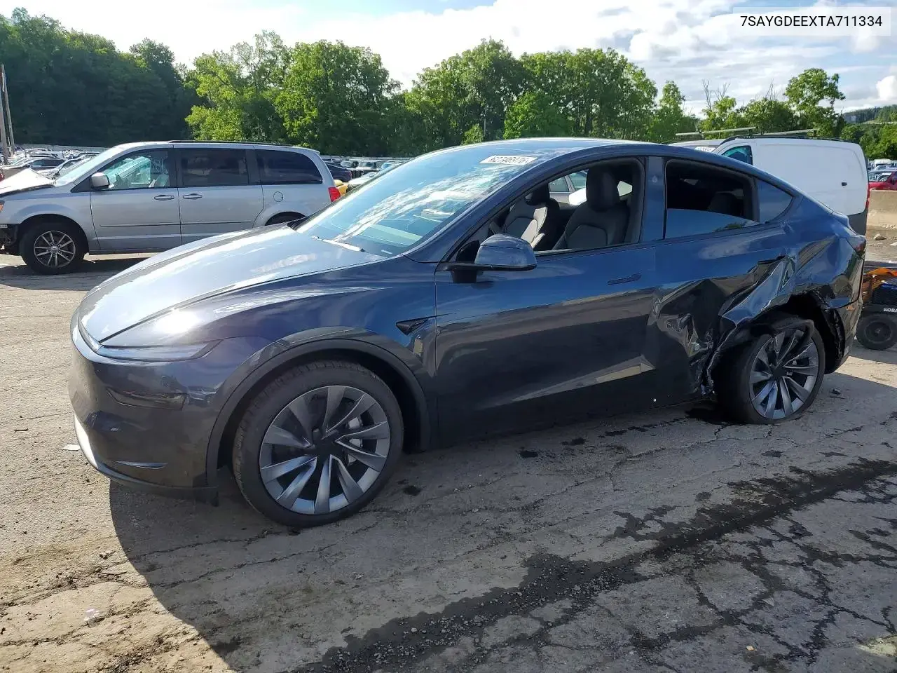 Tesla Model Y 2026