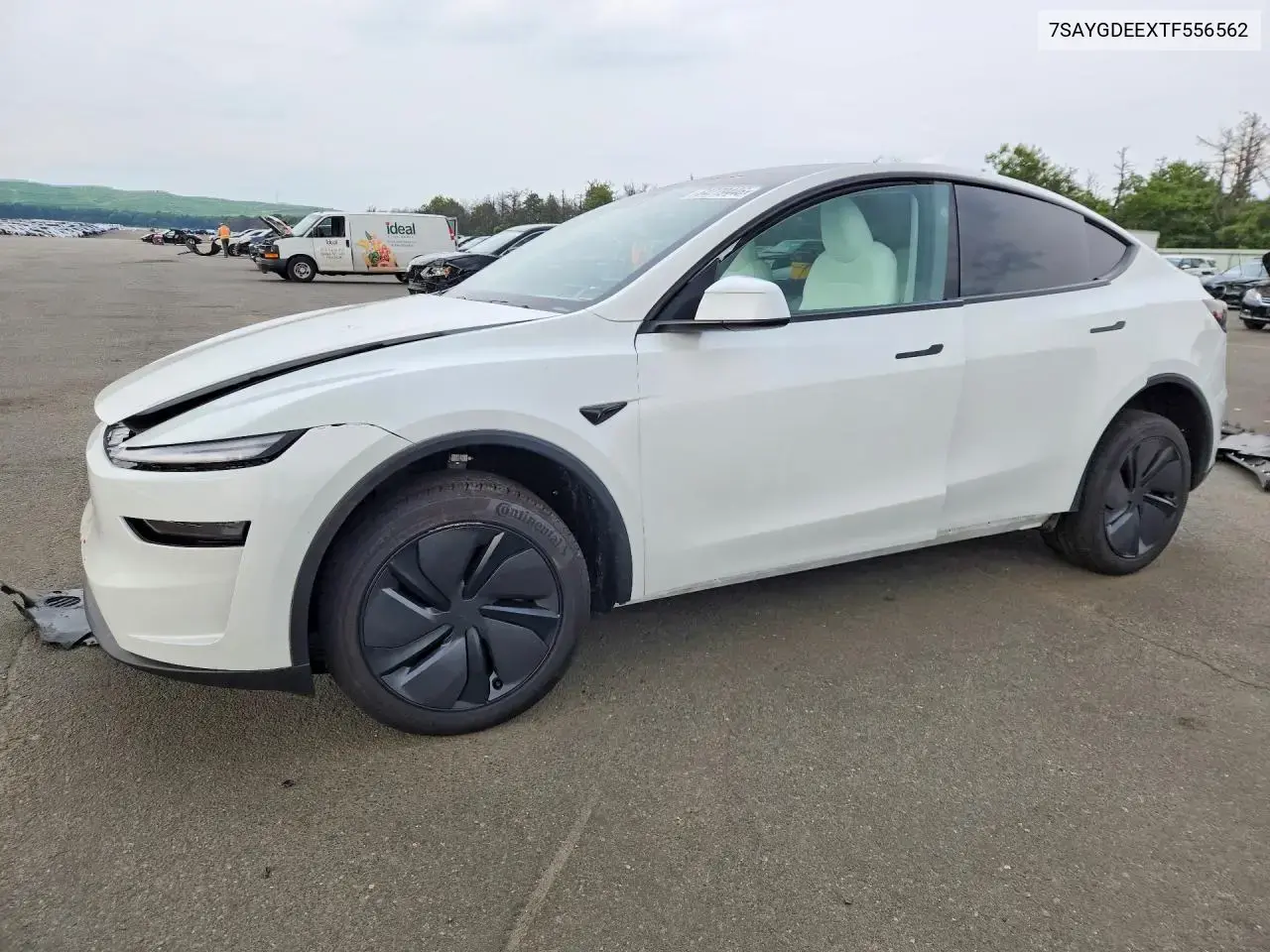 Tesla Model Y 2026