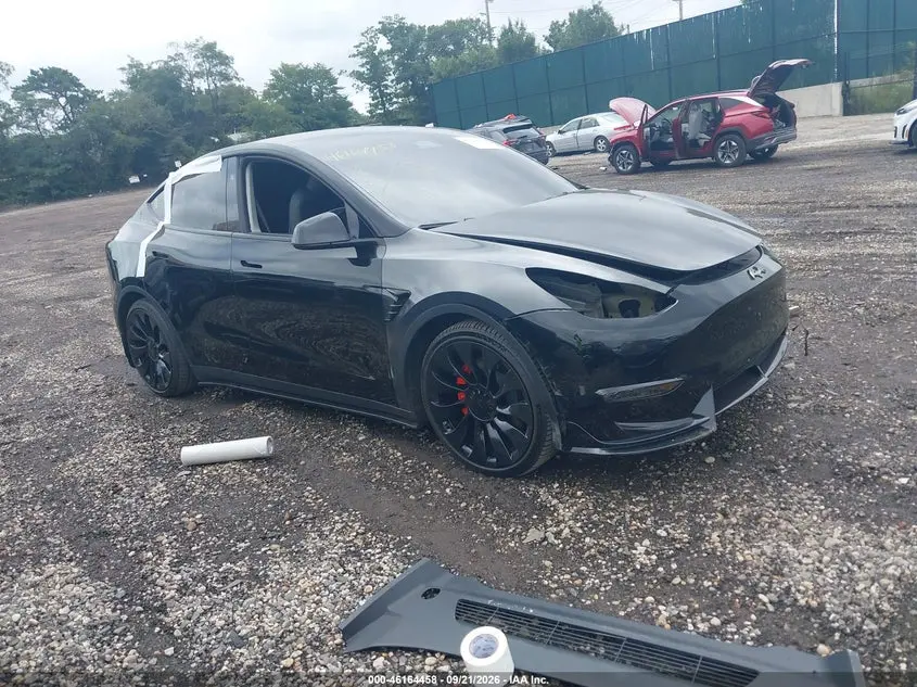 Tesla Model Y Performance Dual Motor All-Wheel Drive 2023