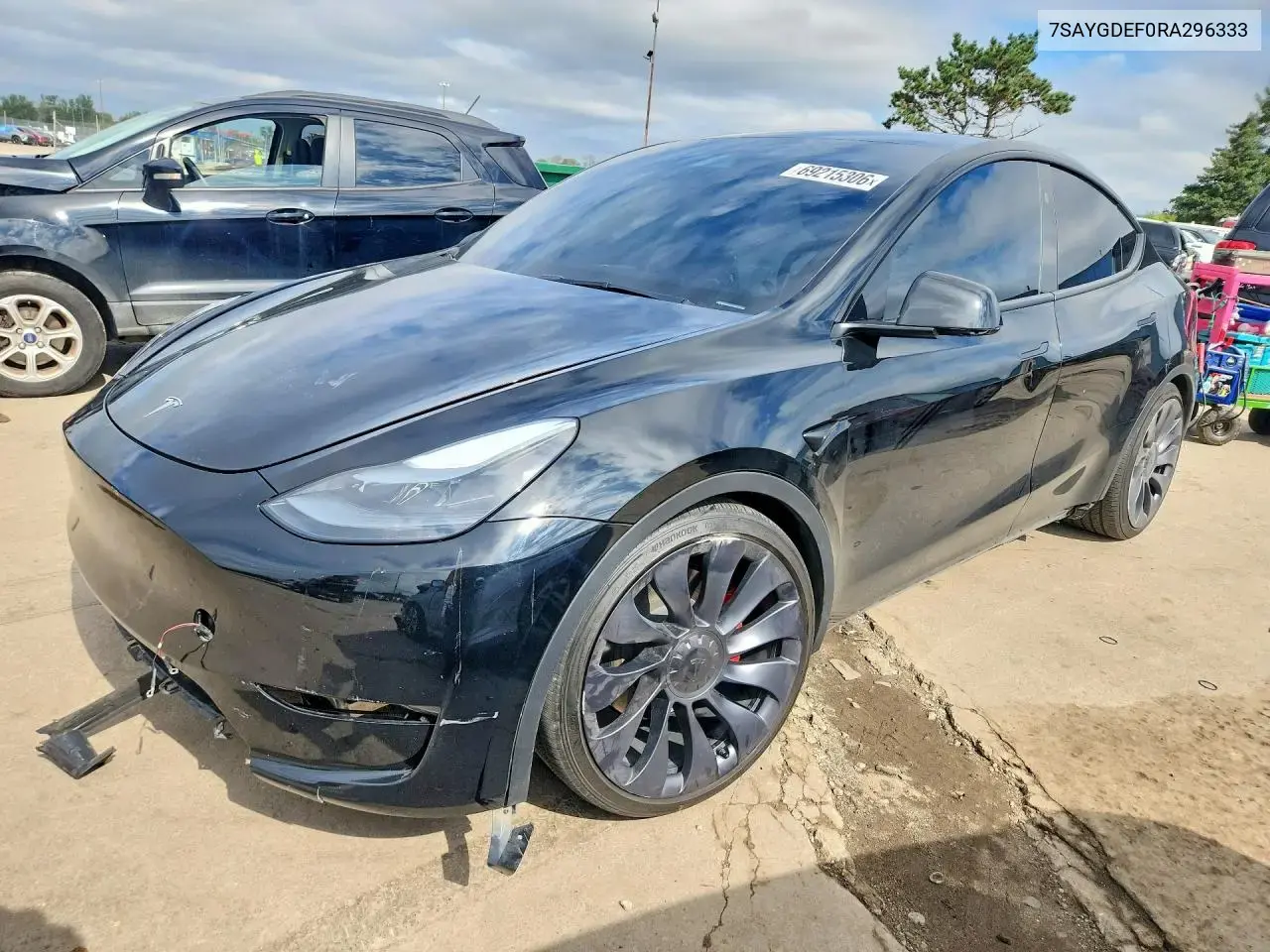 Tesla Model Y 2024