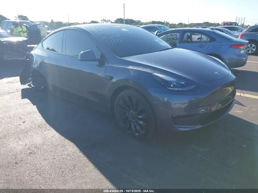 Tesla Model Y Performance Dual Motor All-Wheel Drive 2022