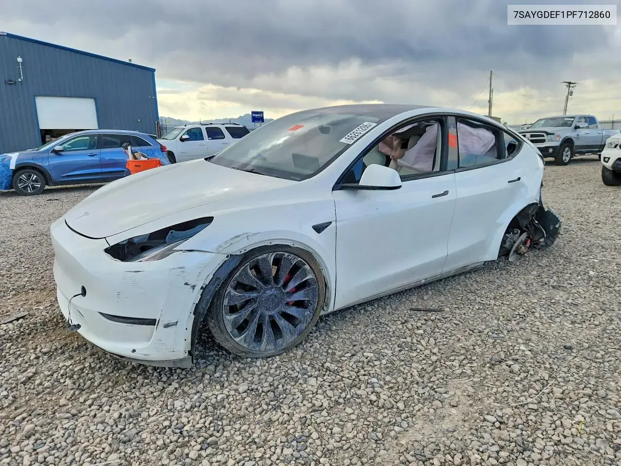 Tesla Model Y 2023