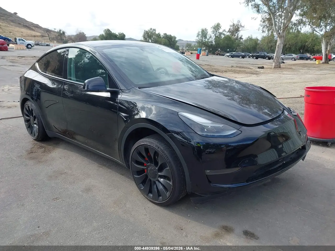 Tesla Model Y Performance Dual Motor All-Wheel Drive 2023