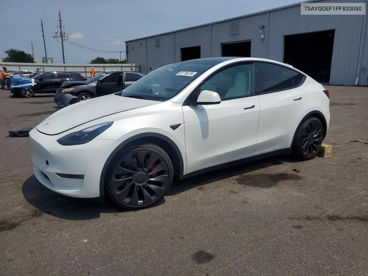 Tesla Model Y 2023