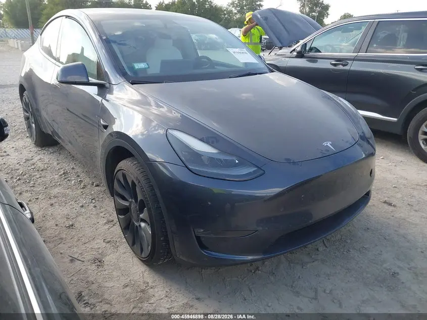 Tesla Model Y Performance Dual Motor All-Wheel Drive 2023