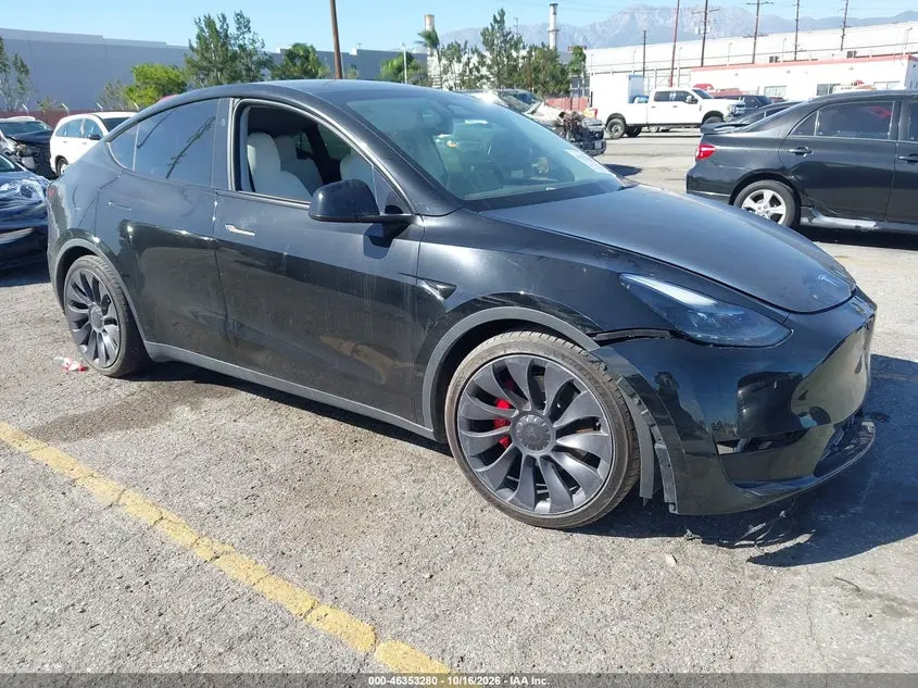 Tesla Model Y Performance Dual Motor All-Wheel Drive 2023