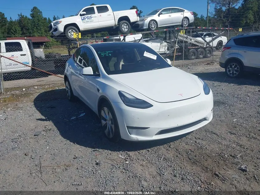 Tesla Model Y 2022